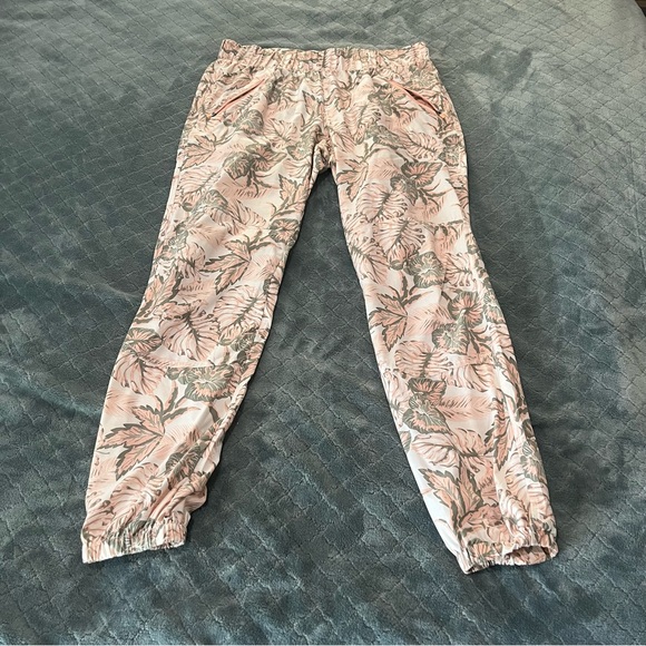 Merrell Pants - Merrell Floral Print Activewear pants 8